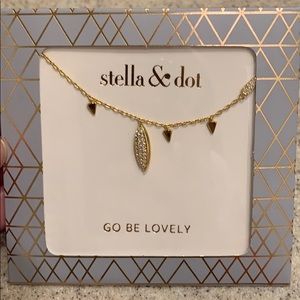 Stella and Dot Necklace